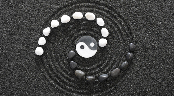 重慶傳統(tǒng)行業(yè)塌方，罪魁禍?zhǔn)拙故欠績r(jià)？