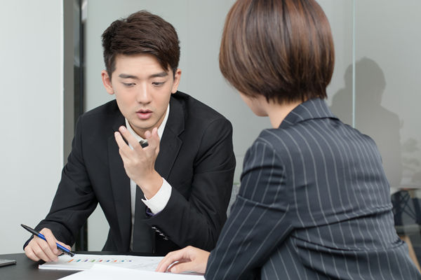 績(jī)效培訓(xùn)：提升技能，提高員工績(jī)效