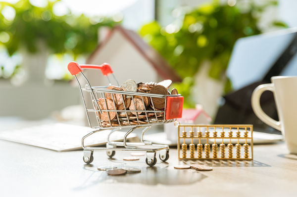 提供供應(yīng)鏈金融服務(wù)，緩解企業(yè)資金壓力