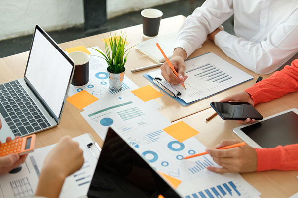 如何通過(guò)創(chuàng)新管理推動(dòng)年度經(jīng)營(yíng)計(jì)劃的實(shí)現(xiàn)？