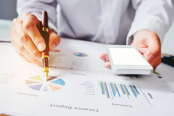 績效激勵(lì)：以績效為驅(qū)動(dòng)，激發(fā)員工創(chuàng)新力