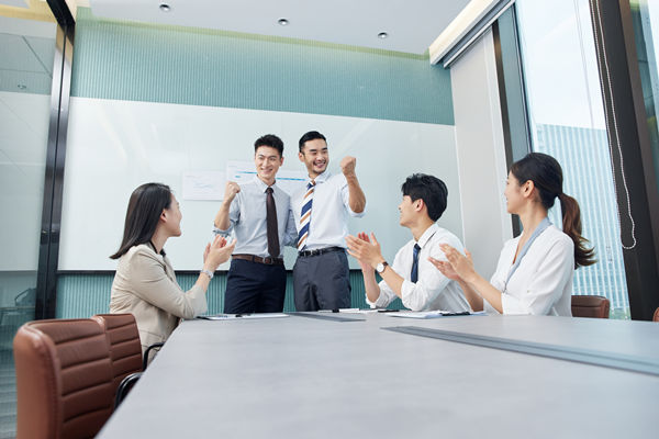 年度經(jīng)營計劃：挖掘市場潛力，提升競爭優(yōu)勢