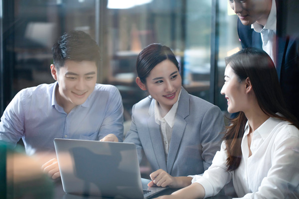 跨部門協(xié)同的績效管理：打破部門壁壘，提升整體效能