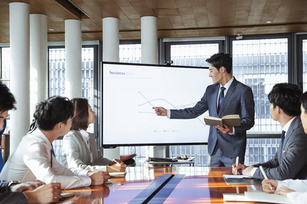 數(shù)據(jù)驅(qū)動的績效管理：用數(shù)據(jù)說話，科學(xué)決策