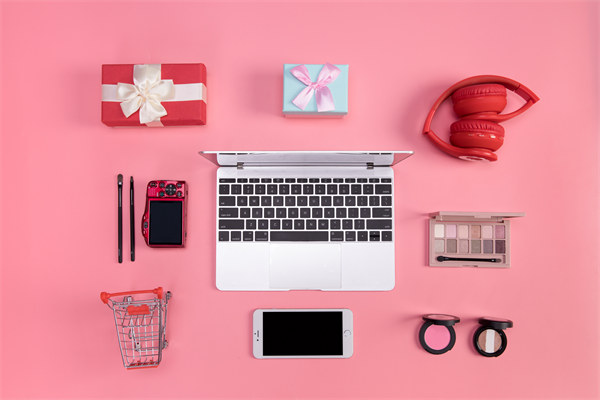 創(chuàng)新企業(yè)管理模式，引領(lǐng)行業(yè)變革，塑造品牌力量