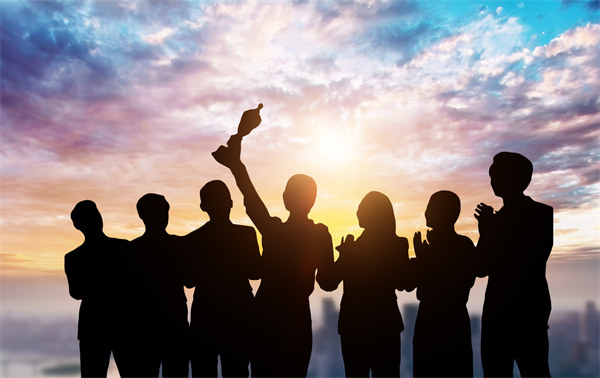 營(yíng)銷(xiāo)團(tuán)隊(duì)管理：培養(yǎng)高效團(tuán)隊(duì)，提升執(zhí)行力