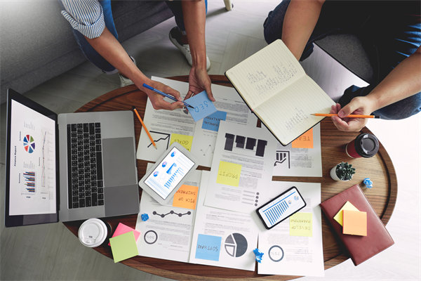 年度經(jīng)營計(jì)劃：優(yōu)化資源配置，提高運(yùn)營效率