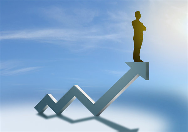 戰(zhàn)略眼光：洞察市場(chǎng)趨勢(shì)，搶占先機(jī)引領(lǐng)未來(lái)