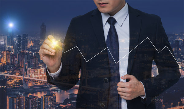 聚焦核心業(yè)務(wù)，優(yōu)化經(jīng)營(yíng)計(jì)劃，推動(dòng)企業(yè)高質(zhì)量發(fā)展