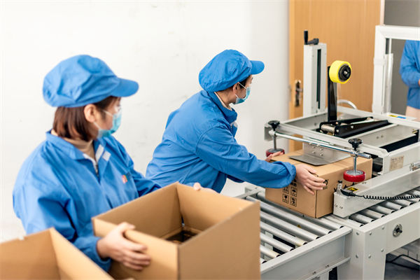 推行精益生產(chǎn)，實(shí)現(xiàn)生產(chǎn)過程的精細(xì)化、標(biāo)準(zhǔn)化管理