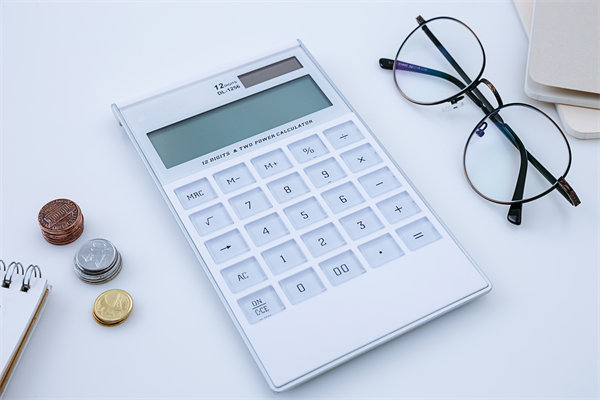 根據(jù)薪酬的構(gòu)成來(lái)確定不同競(jìng)爭(zhēng)性薪酬政策怎么制定？