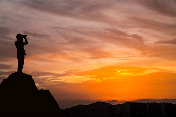 市場(chǎng)變化下，組織規(guī)劃如何快速響應(yīng)與調(diào)整來(lái)適應(yīng)？