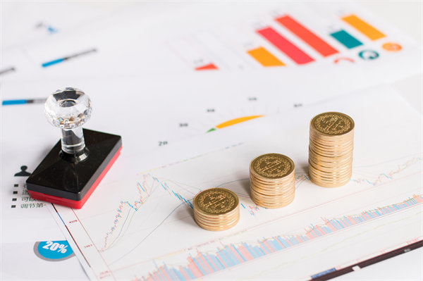 初創(chuàng)企業(yè)如何設(shè)定合理的薪酬策略吸引人才？