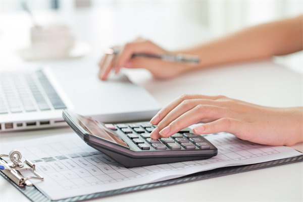 環(huán)境快速變化，如何確保預(yù)算執(zhí)行的靈活性和適應(yīng)性？