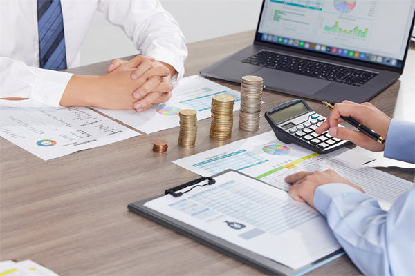 企業(yè)管理固化提升空間有限，如何進行商業(yè)重組突圍？