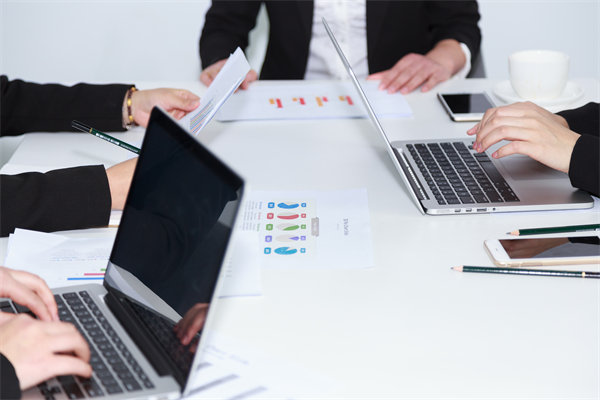 薪酬績效溝通的最佳實踐有哪些？提升員工理解度？