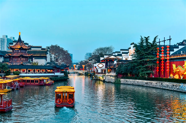 南京管理咨詢機(jī)構(gòu)如何提供前瞻性戰(zhàn)略規(guī)劃建議？