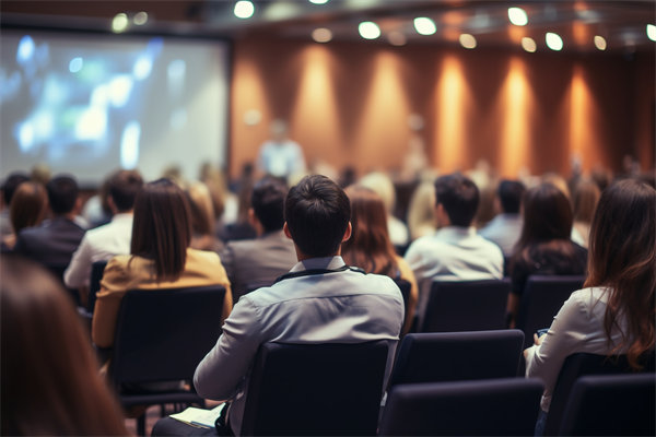 招聘過(guò)程中，如何篩選合適人才，降低離職率？