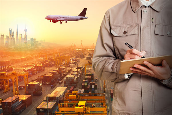 美聯(lián)儲(chǔ)宣布降息25個(gè)基點(diǎn)，對(duì)國(guó)內(nèi)制造業(yè)供應(yīng)鏈的影響