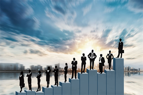 薪酬優(yōu)化時，如何評估員工貢獻與崗位價值？