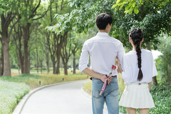 廣東一公司發(fā)錢鼓勵(lì)員工談戀愛，品牌營銷怎么看？