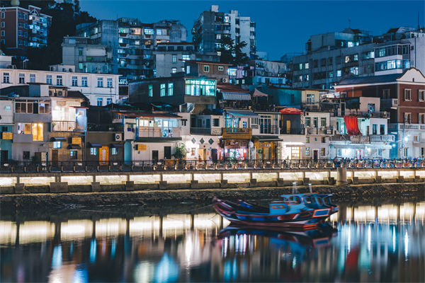 廈門精益生產(chǎn)咨詢公司如何助力企業(yè)實現(xiàn)精益轉(zhuǎn)型？