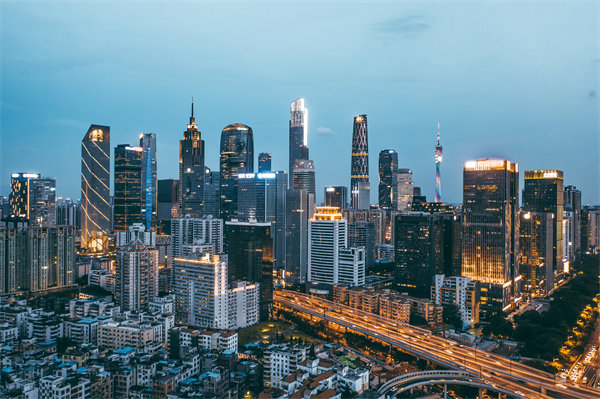 如何通過廣州年度經(jīng)營計劃咨詢提升企業(yè)經(jīng)營效率？