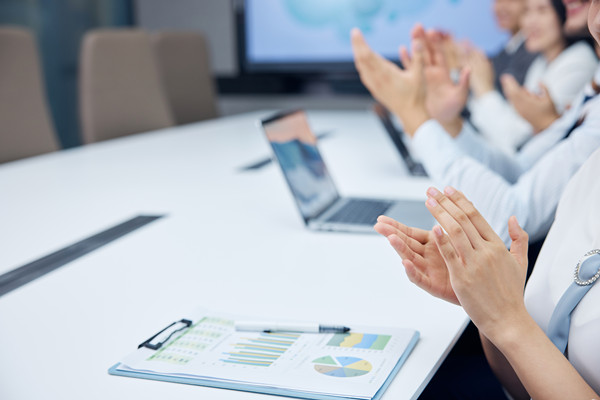 企業(yè)的會議管理制度不完善，如同虛設(shè)怎么辦？