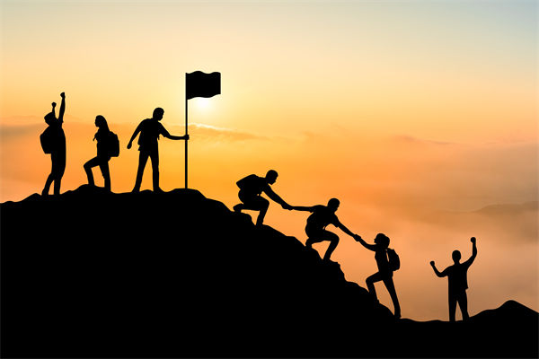 本年度經(jīng)營計劃中應如何設定并達成具體業(yè)務目標？