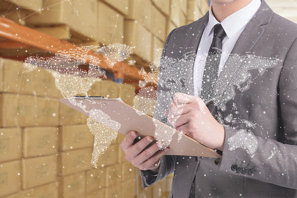 在全球化背景下，供應(yīng)鏈咨詢?nèi)绾沃ζ髽I(yè)拓展市場(chǎng)？