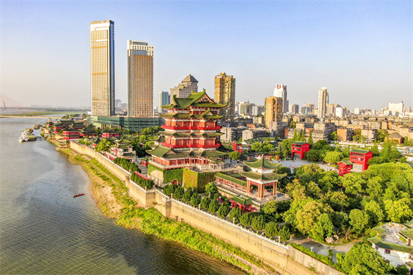 企業(yè)如何借助南昌薪酬咨詢公司優(yōu)化薪酬結(jié)構(gòu)以激勵(lì)員工？