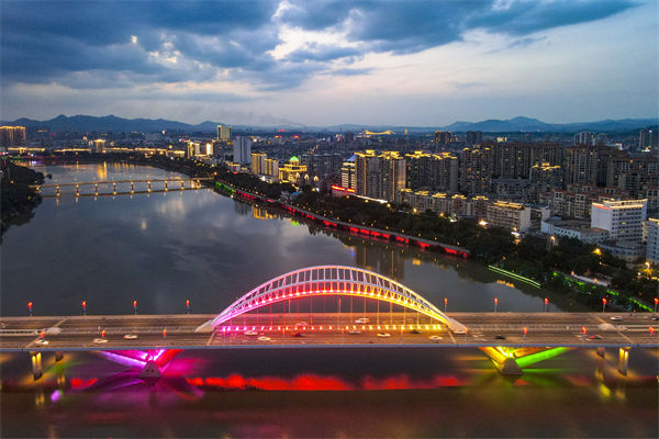 贛州大型企業(yè)如何通過集團(tuán)管控咨詢公司優(yōu)化資源配置？