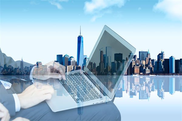 如何通過(guò)戰(zhàn)略管理提升企業(yè)的核心競(jìng)爭(zhēng)力和市場(chǎng)份額？