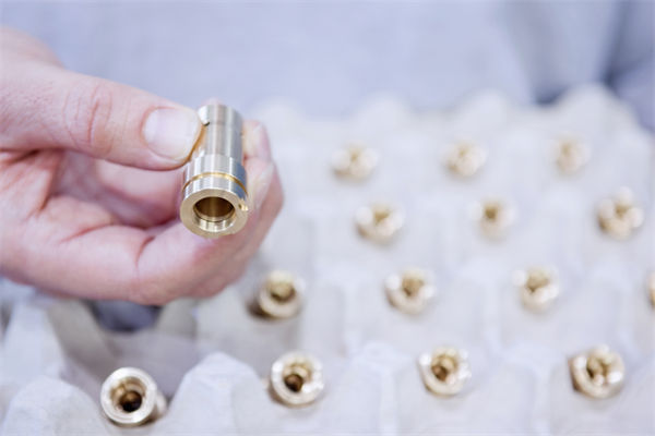 產(chǎn)品次品率高，精益生產(chǎn)怎樣全方位管控提高質(zhì)量？