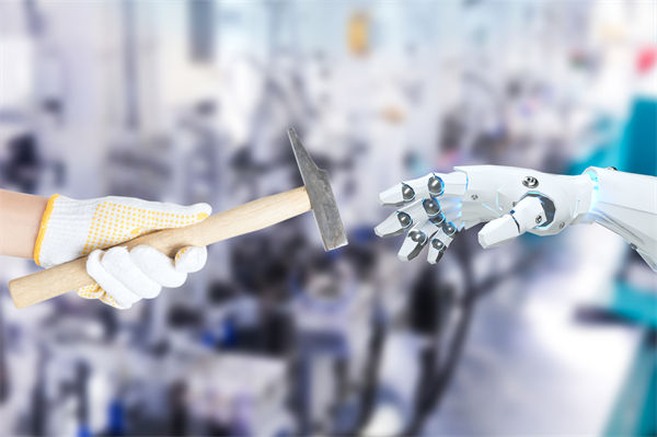 員工對數(shù)字化管理抵觸，推進(jìn)遇阻，怎樣化解難題？