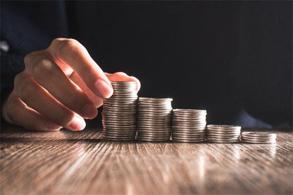 薪酬績效分析：多家大行下調(diào)存款利率，1年期下破1%