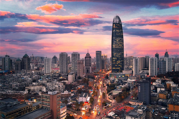 集團管控松散失靈？濟南集團管控咨詢公司如何重構集權分權平衡？