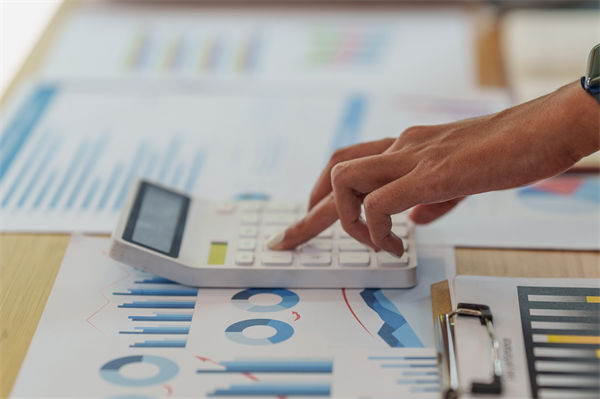 執(zhí)行與預算嚴重脫節(jié)，企業(yè)如何構建動態(tài)監(jiān)控與調(diào)整機制？