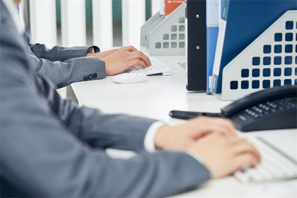 組織規(guī)劃管理分析：員工發(fā)燒37.9度請假遭HR辱罵