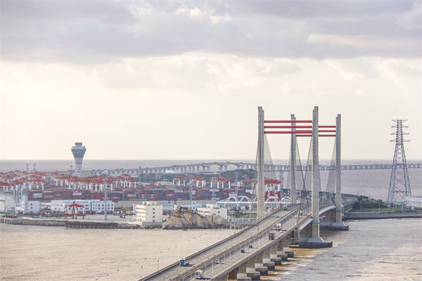 供應(yīng)鏈管理分析：中國外貿(mào)在復(fù)雜環(huán)境中穩(wěn)健前行