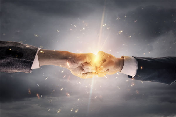 文化手冊寫滿崇高理念，基層執(zhí)行為何總唱反調(diào)？