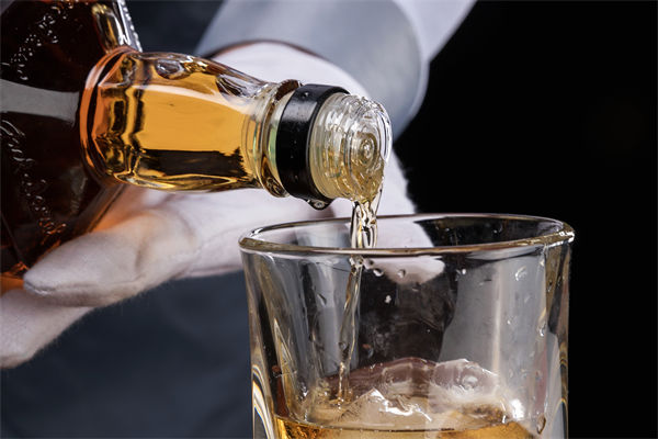 企業(yè)預(yù)算管理分析：36歲博士生偷稅1200多萬(wàn)獲刑5年