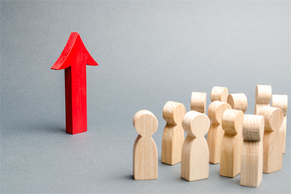 調(diào)薪機(jī)制長(zhǎng)期滯后市場(chǎng)，企業(yè)怎樣避免人才隱性流失？