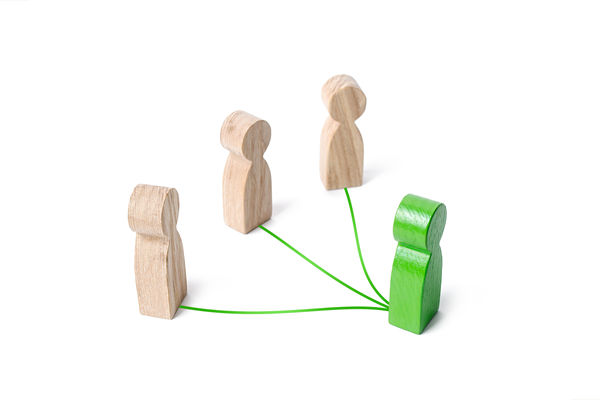 母子公司權責劃分明確，資源協(xié)同效率為何仍不理想？