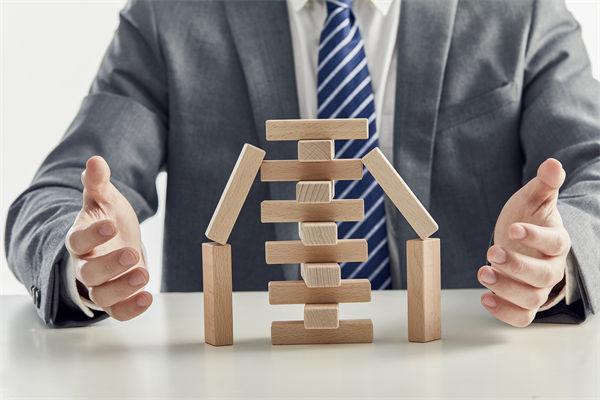 企業(yè)為保預(yù)算平衡砍項(xiàng)目，錯(cuò)失發(fā)展機(jī)遇，值得嗎？