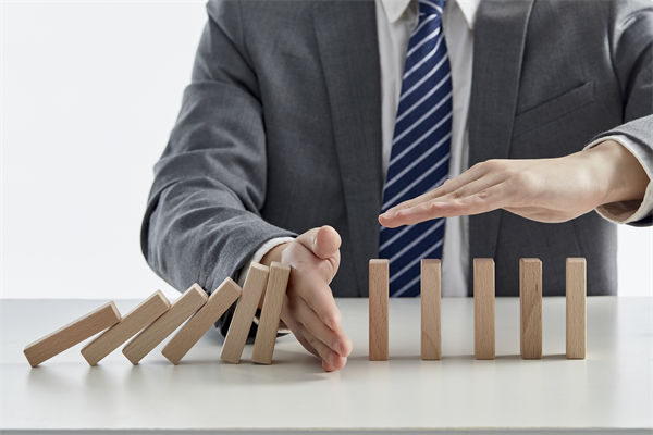 企業(yè)為保預(yù)算平衡砍項(xiàng)目，錯(cuò)失發(fā)展機(jī)遇，值得嗎？