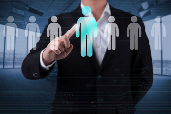 中紀(jì)委：公職人員禁止干6類副業(yè)，人力資源怎么看？