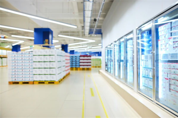 知名超市半年關了227家店，關聯(lián)企業(yè)營銷怎么看？