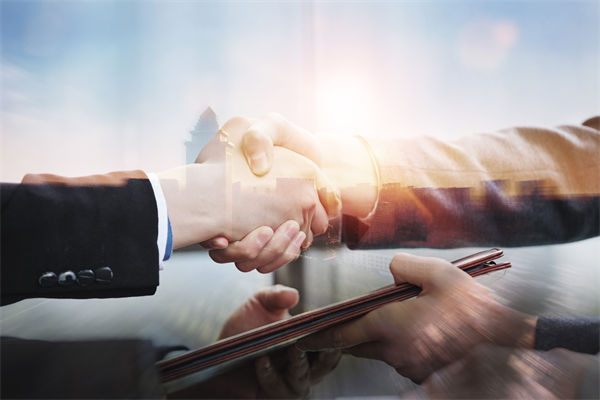 知名超市半年關(guān)了227家店，關(guān)聯(lián)企業(yè)營銷怎么看？