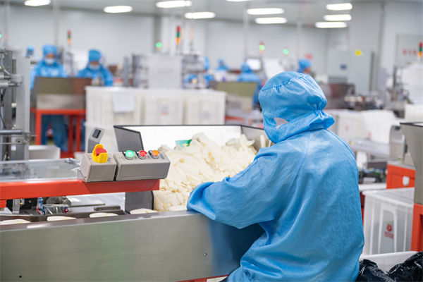 組織架構(gòu)跟著業(yè)務(wù)變總錯(cuò)位，效率越調(diào)越低怎么破？